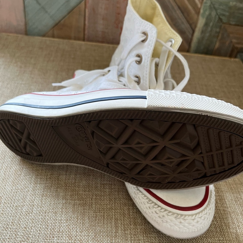 Converse White High-Top Sneakers with Red Accents - Picture 6 of 8